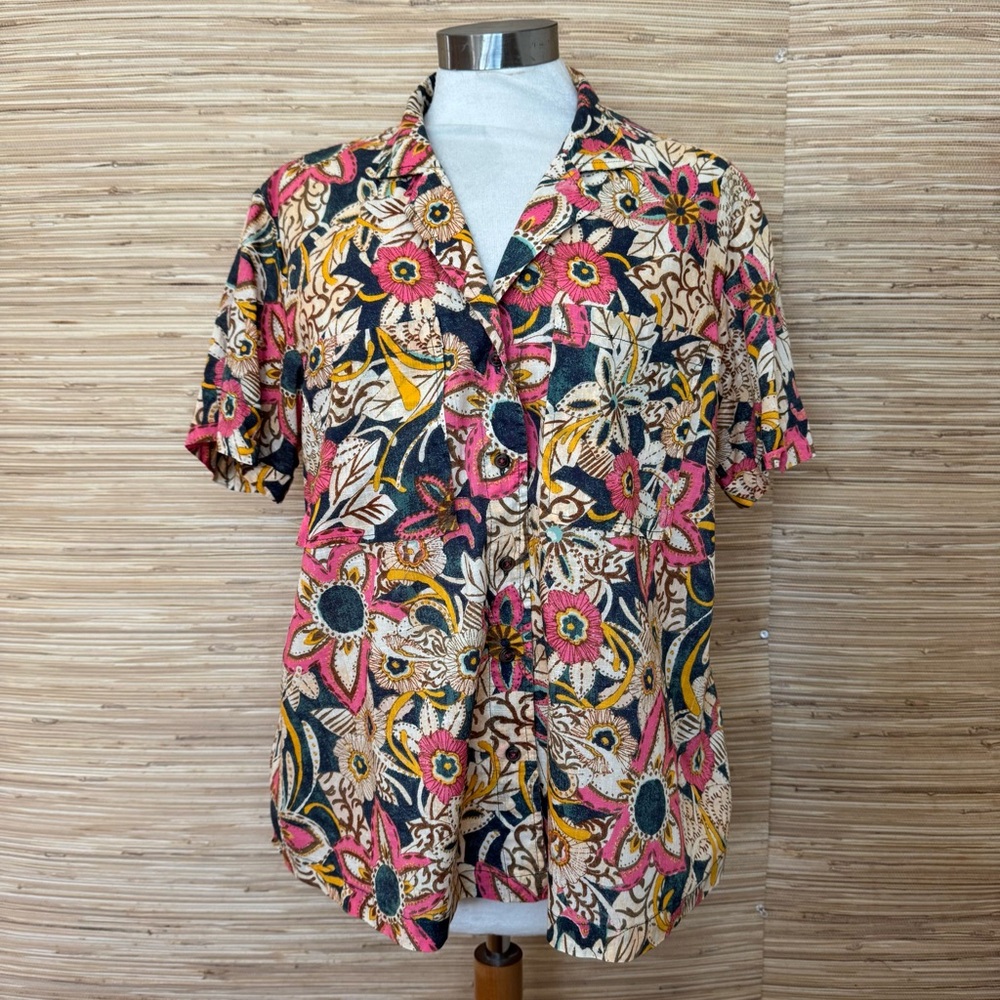 Anthropologie Pilcro Printed
Voile Surf Shirt - Picture 4 of 15